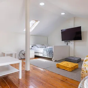  Apartment Gloria's Terrace By Lovelystay Portugal